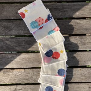 Lot de 7 mini lingettes nettoyantes « ballons multicolores »