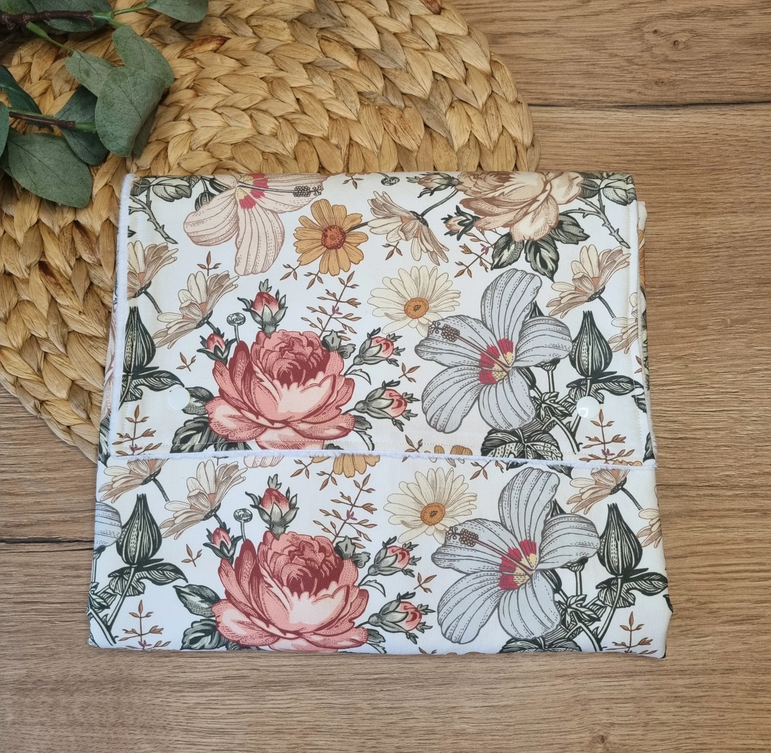 Tapis à langer nomade •Fleurs Vintage• – Image 2