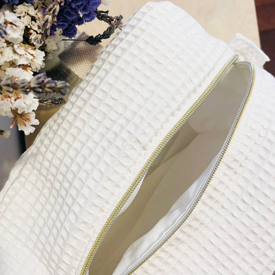 Pack Sac à langer et Trousse de Toilette Nid d'abeille (broderie offerte) – Image 4