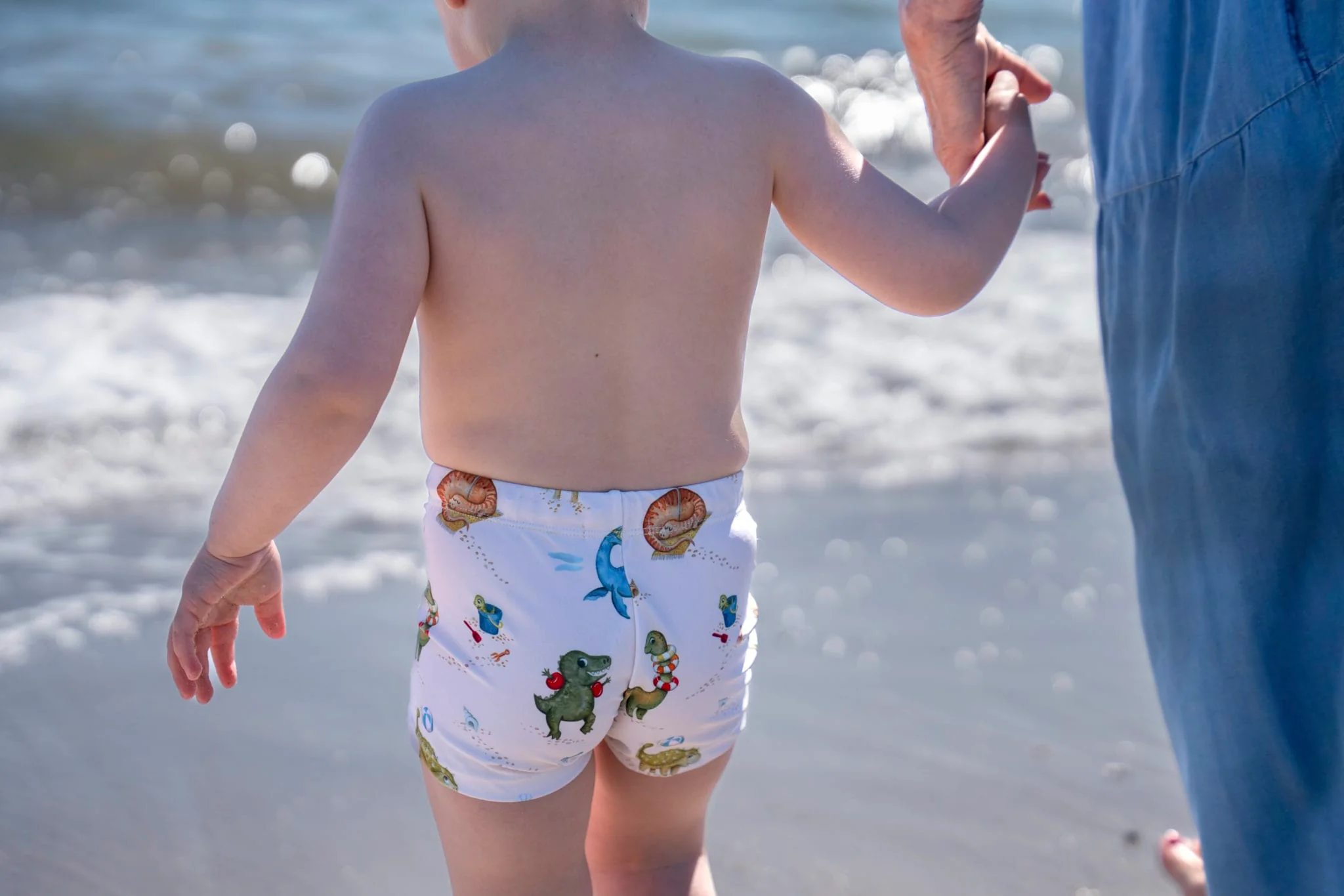 Short anti-UV Dinos – Image 3