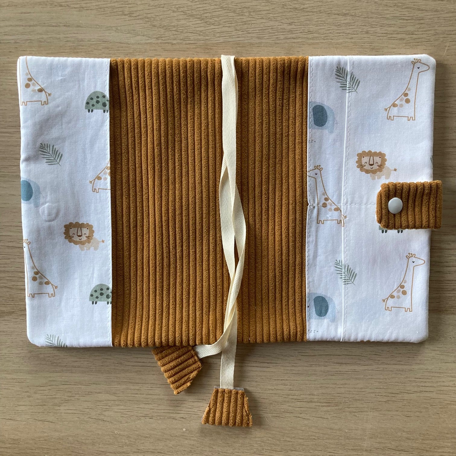 KIT Protège carnet de santé Tibobo Zanimo (2 coloris) – Image 2