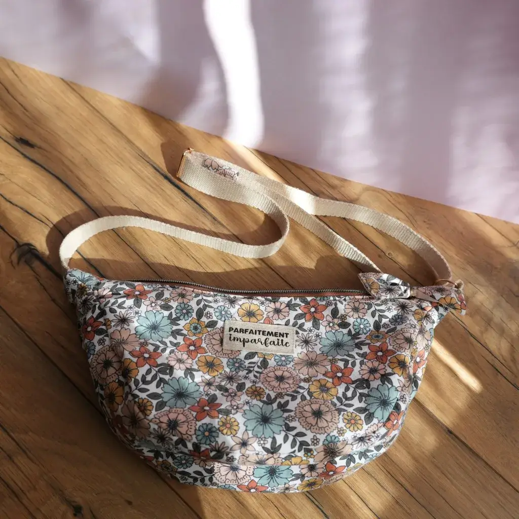 Sac banane demi-lune à motif personnalisé – Image 7