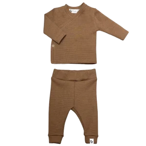 Chemise cache-coeur + pantalon gaufré marron