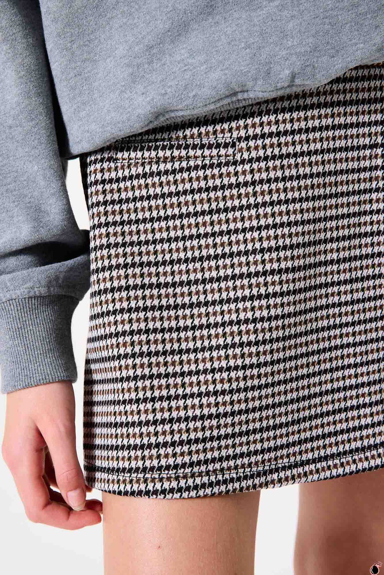 Short Isabella Marron – Image 5