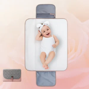 Tapis à langer nomade ultracompact | Mosaïka™